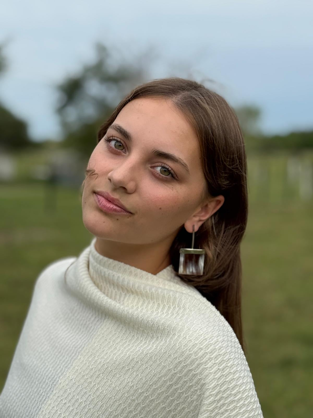 Caravanas Colgantes cuadradas guampa